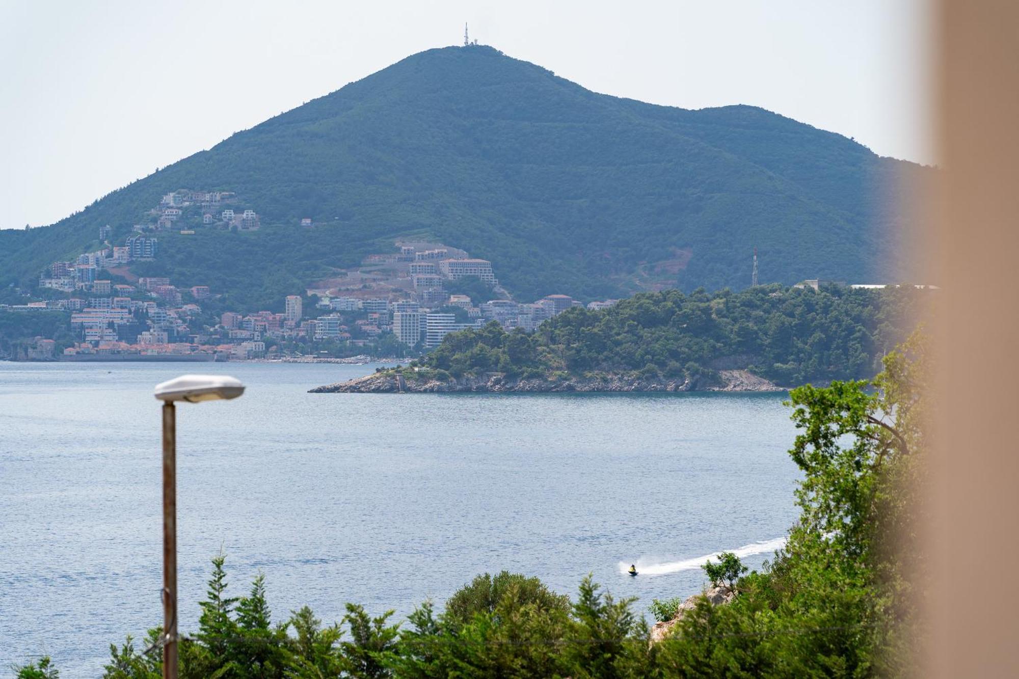 Niki Apartments Przno Sveti Stefan Exterior foto